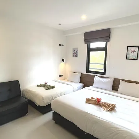 Rockstar Beach Apartments Bang Rak Beach  Exterior photo