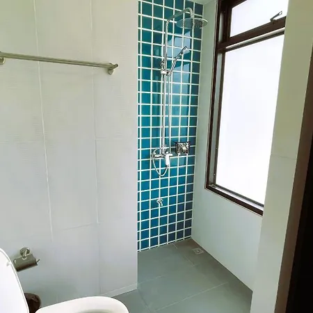 Rockstar Beach Apartments Bang Rak Beach  Exterior photo