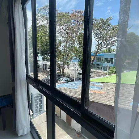 Rockstar Beach Apartments Bang Rak Beach  Exterior photo